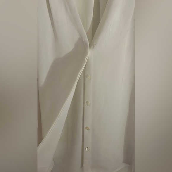 Aritzia Babaton Cream Long Sleeve Blouse - Picture 2 of 6